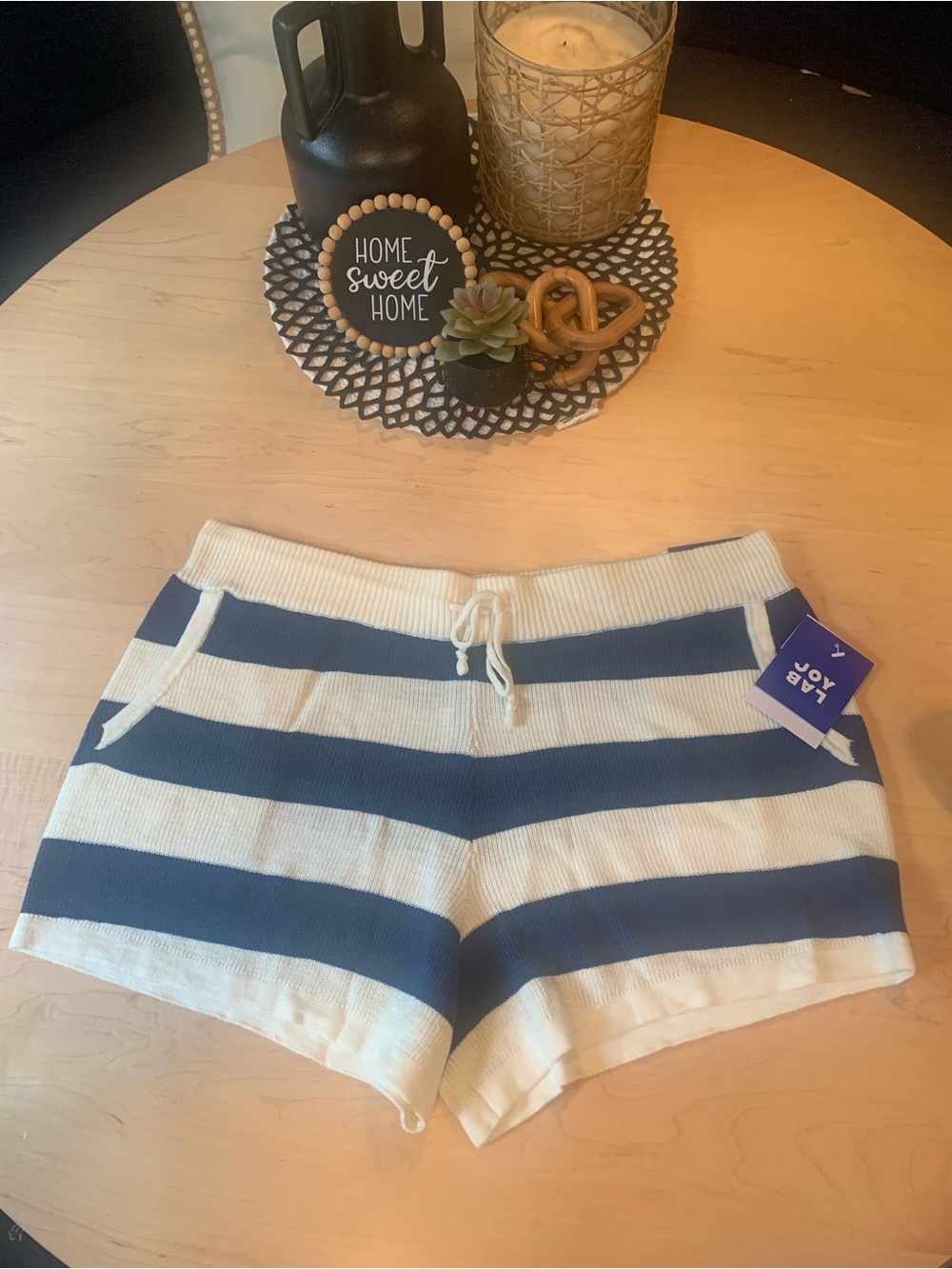 JoyLab mid-rise sweater shorts size XL